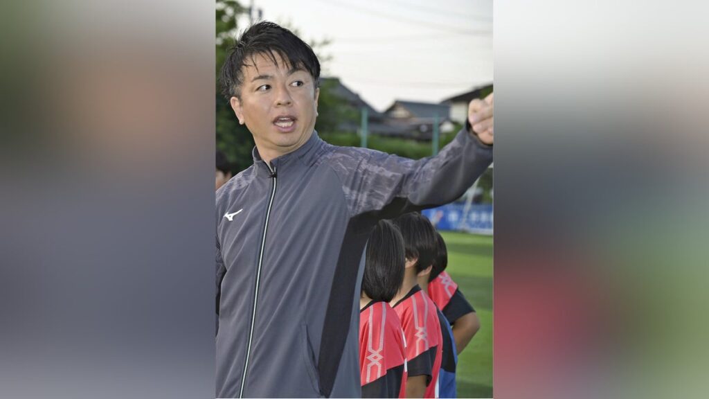 サッカー・ワールドカップ 町野修斗 三重県伊賀市 追加招集の町野選手に地元がエール…活躍を期待し、忍者ポーズで「エイエイオー」 : 読売新聞