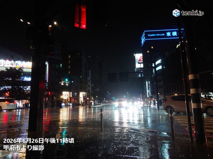最大震度6弱の山梨県や関東では27日に台風が最接近　土砂災害やがけ崩れに厳重警戒_画像