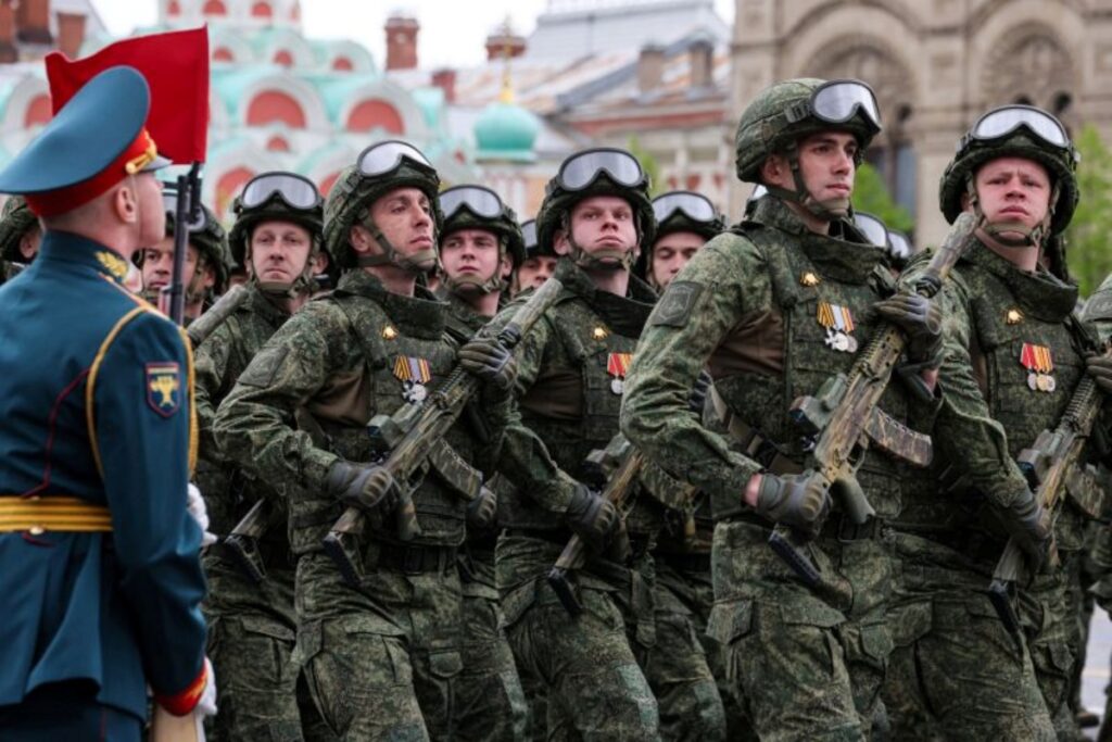 ウクライナを圧倒してきたロシアの人的優位に陰り 影響は戦場のみならず経済にも(2/2) – CNN.co.jp ウクライナを圧倒してきたロシアの人的優位に陰り 影響は戦場のみならず経済にも(1/2) - CNN.co.jp