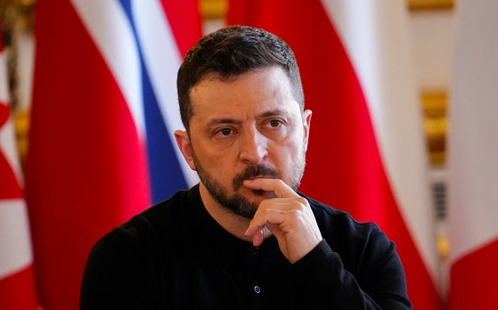 ゼレンスキー氏「北朝鮮の支援なく持ちこたえられない」…プーチン氏の自尊心刺激する公開書簡(中央日報日本語版) – Yahoo!ニュース ゼレンスキー氏「北朝鮮の支援なく持ちこたえられない」…プーチン氏の自尊心刺激する公開書簡(中央日報日本語版) - Yahoo!ニュース