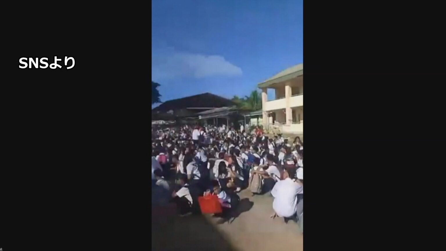 【速報】フィリピンでM7.8地震 沿岸部に津波警報 学校の建物倒壊被害も(TBS NEWS DIG Powered by JNN) 【速報】フィリピンでM7.8地震 沿岸部に津波警報 学校の建物倒壊被害も(TBS NEWS DIG Powered by JNN)