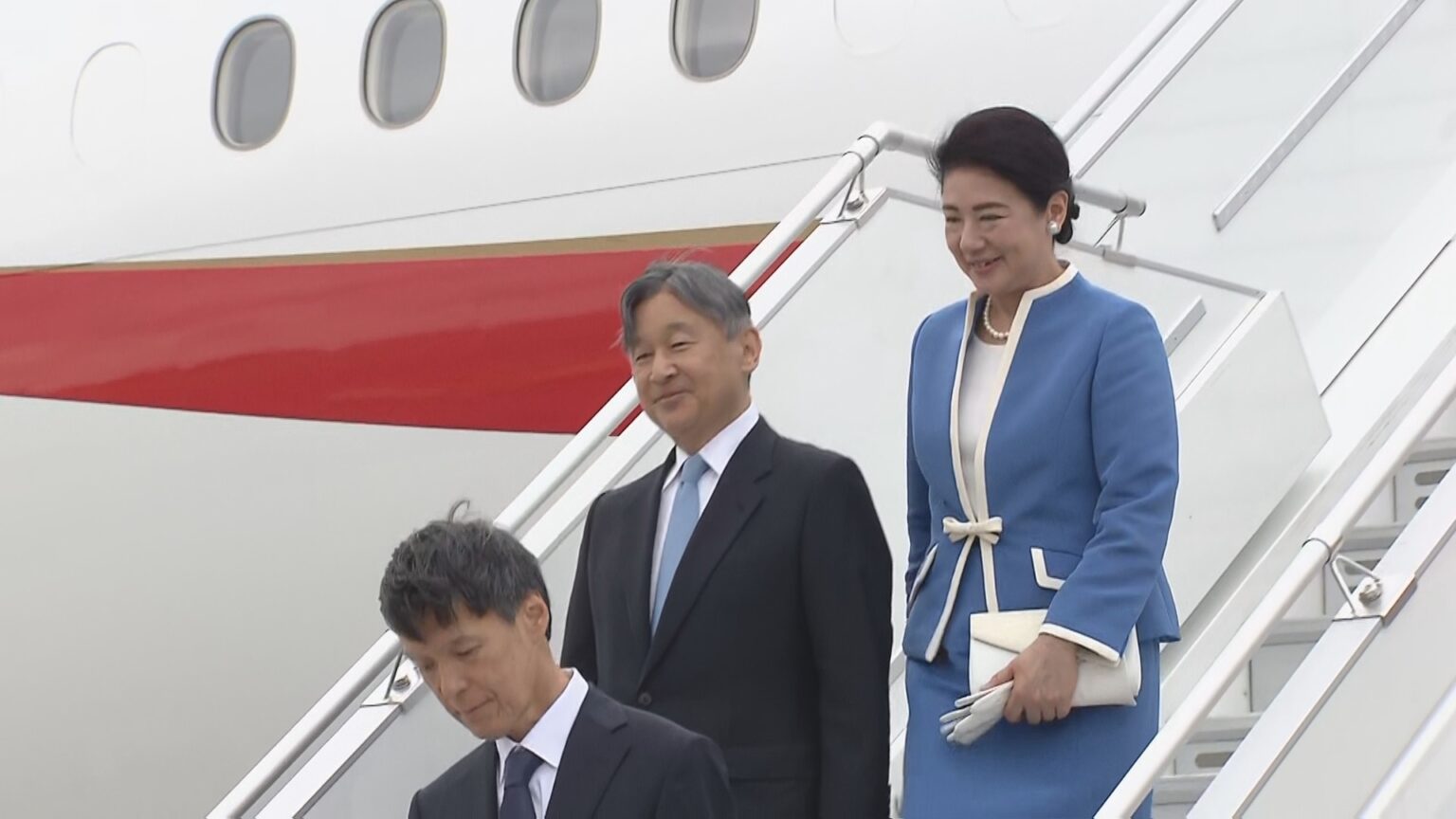 【速報】天皇皇后両陛下 オランダ・アムステルダムに到着 20日からはベルギーへ 24年ぶり歴訪スタート(TBS NEWS DIG Powered by JNN) 【速報】天皇皇后両陛下 オランダ・アムステルダムに到着 20日からはベルギーへ 24年ぶり歴訪スタート(TBS NEWS DIG Powered by JNN)