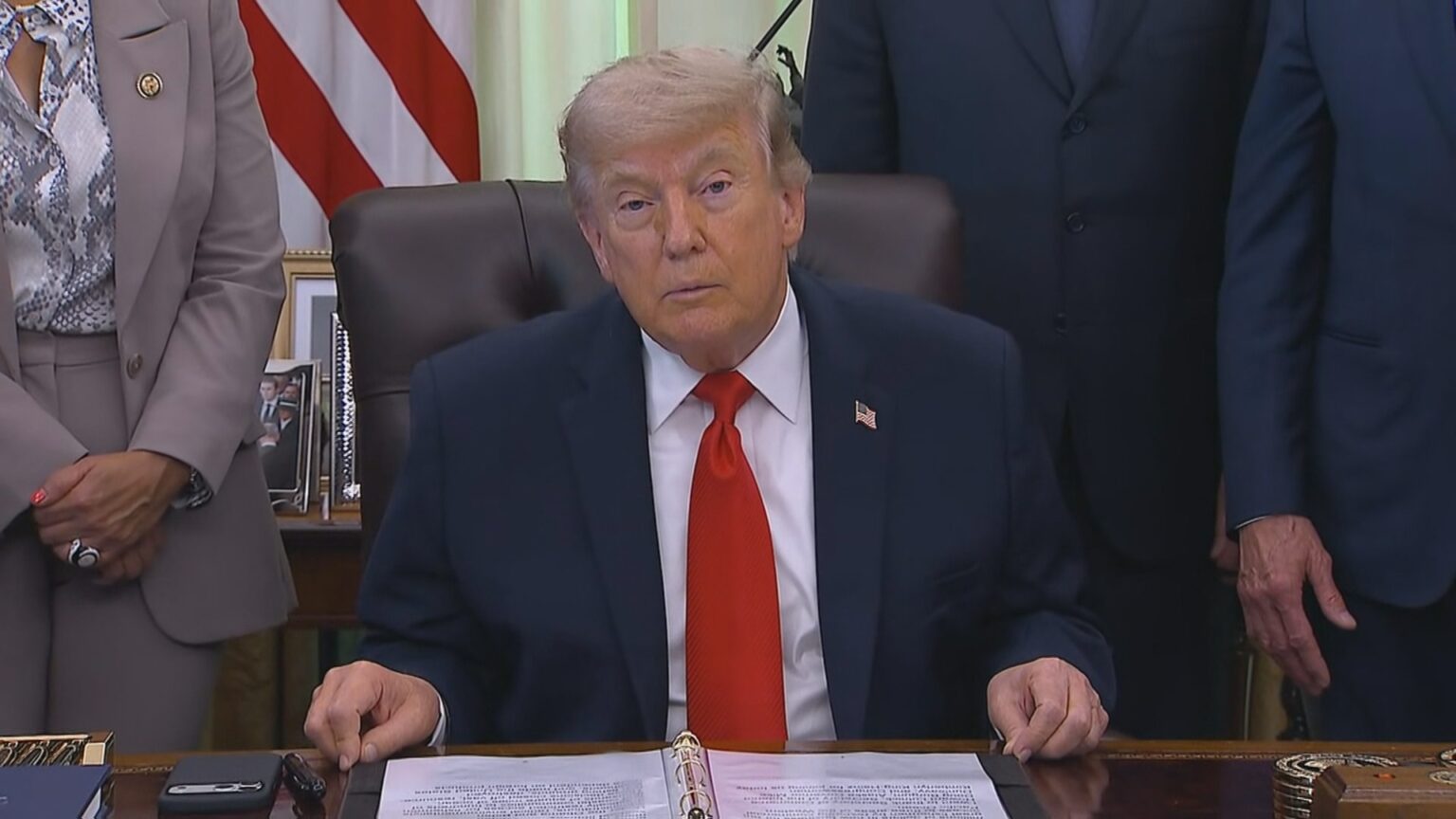 トランプ大統領「14日に署名される予定だ」　イランとの戦闘終結に向けた覚書の合意　プロセスが進まない場合の攻撃再開も示唆（TBS NEWS DIG Powered by JNN）