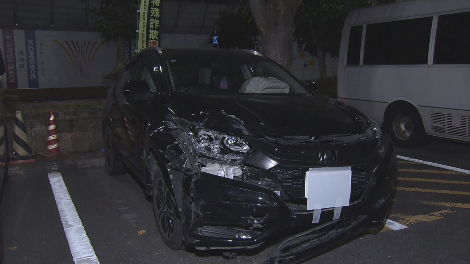無免許運転し交差点で信号待ちの車に追突 乗っていた女性にケガさせ逃げた疑い 現場に車を放置…18歳男を逮捕 三重・津市の国道23号（CBCテレビ） - Yahoo!ニュース