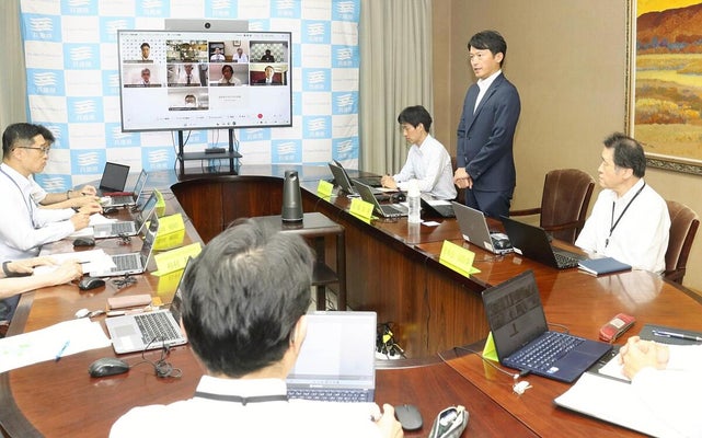 １日にはドクターヘリを巡る緊急連絡会議も開かれた（兵庫県庁で）