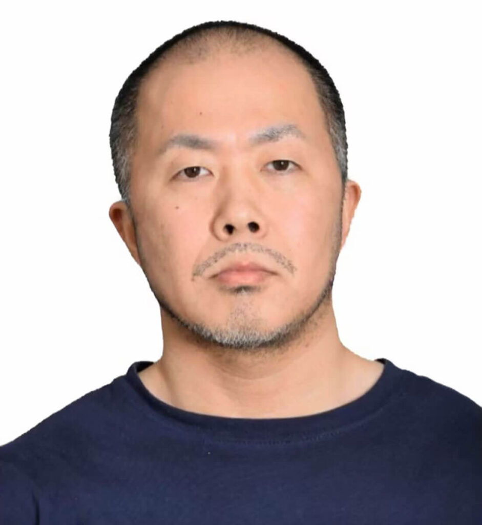 ネットでヒーローになった“刺青みっちり”「ハンマーおじさん」は警察にマークされていた”手練れの窃盗犯”だった 地元民は「高校生は暴走族でない」と減刑署名を疑問視（デイリー新潮） - Yahoo!ニュース
