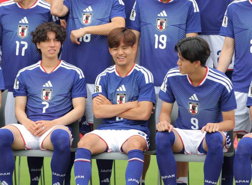 【W杯】森保ジャパン再始動…左膝負傷のMF久保建英は全体練習参加見送り、第3戦スウェーデンも欠場の見通しに – スポーツ報知 【W杯】森保ジャパン再始動…左膝負傷のMF久保建英は全体練習参加見送り、第3戦スウェーデンも欠場の見通しに - スポーツ報知