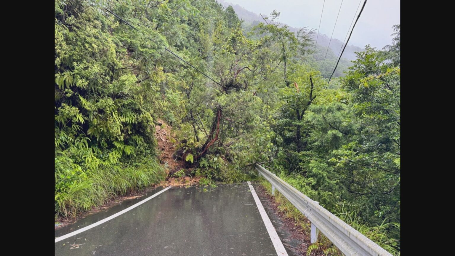 台風8号まもなく東海地方に最接近 三重県の一部は強風域に…最新の進路予想は?雨強まり土砂崩落も【台風情報】（CBCテレビ） - Yahoo!ニュース