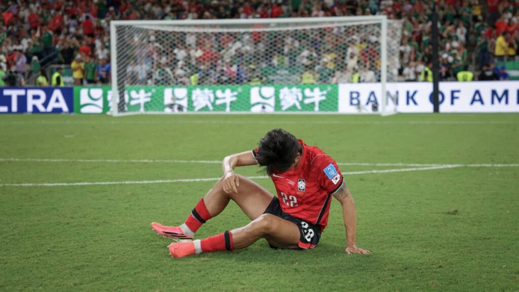 「韓国サッカー史上最悪の日」韓国代表、GL敗退危機が現実味 韓国メディアは絶望「天が見放した」「屈辱が目前」 - Yahoo!ニュース
