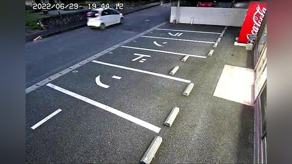 別府ひき逃げ、事件直前の防犯カメラ映像を新たに公開…八田與一容疑者の車捉える - 読売新聞