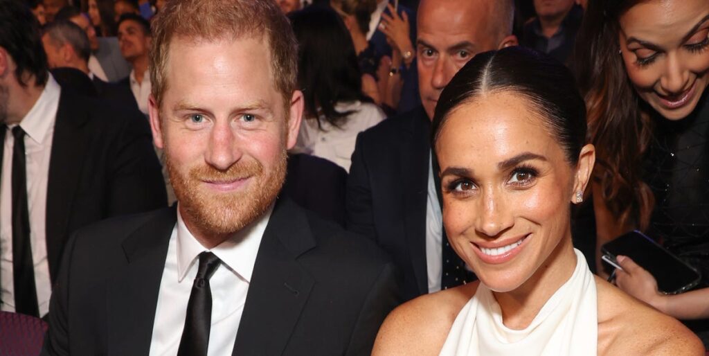 メーガン妃、子どもを連れて4年ぶりに英国へ　識者は「半王室＆半民間の実現」「非常に悪い結果」と猛批判 | カルチャー | ELLE ［エル デジタル］