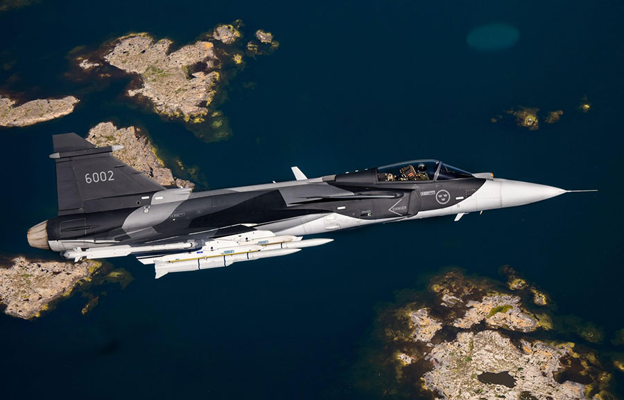 ウクライナにスウェーデン製戦闘機供給でイギリスが「雇用が強化される」と大歓迎!? その理由とは?(1/2 ページ) – 乗りものニュース ウクライナにスウェーデン製戦闘機供給でイギリスが「雇用が強化される」と大歓迎!? その理由とは?(1/2 ページ) - 乗りものニュース