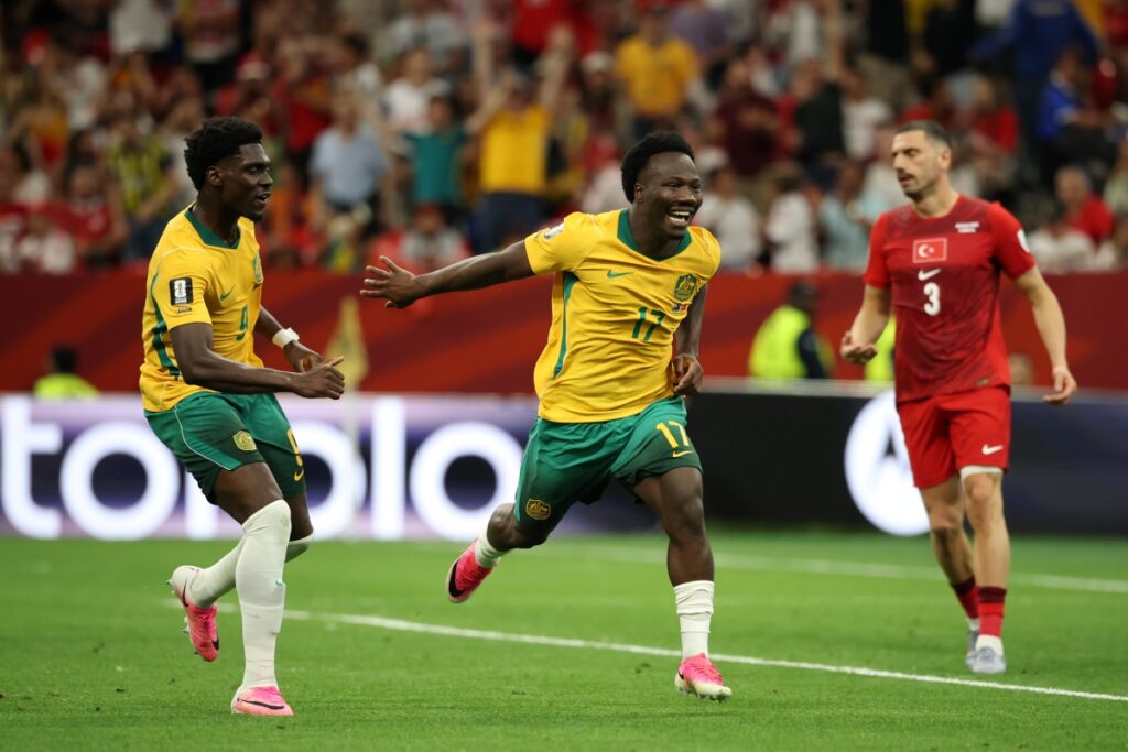 オーストラリア代表の新鋭が“あの”ゴールパフォーマンスを披露…レジェンドに捧げた思いとは | サッカーキング オーストラリア代表の新鋭が“あの”ゴールパフォーマンスを披露…レジェンドに捧げた思いとは | サッカーキング