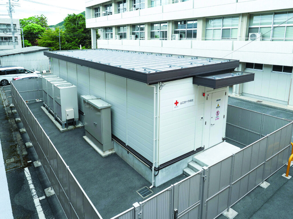 シュナイダーエレクトリック、山口赤十字病院にコンテナー型DC構築--ラック集約、省エネも - ZDNET Japan