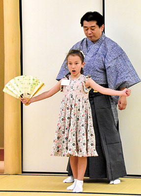 【和歌山】能楽にふれる ワークショップ 〜 最終日は成果発表会 | ニュース和歌山