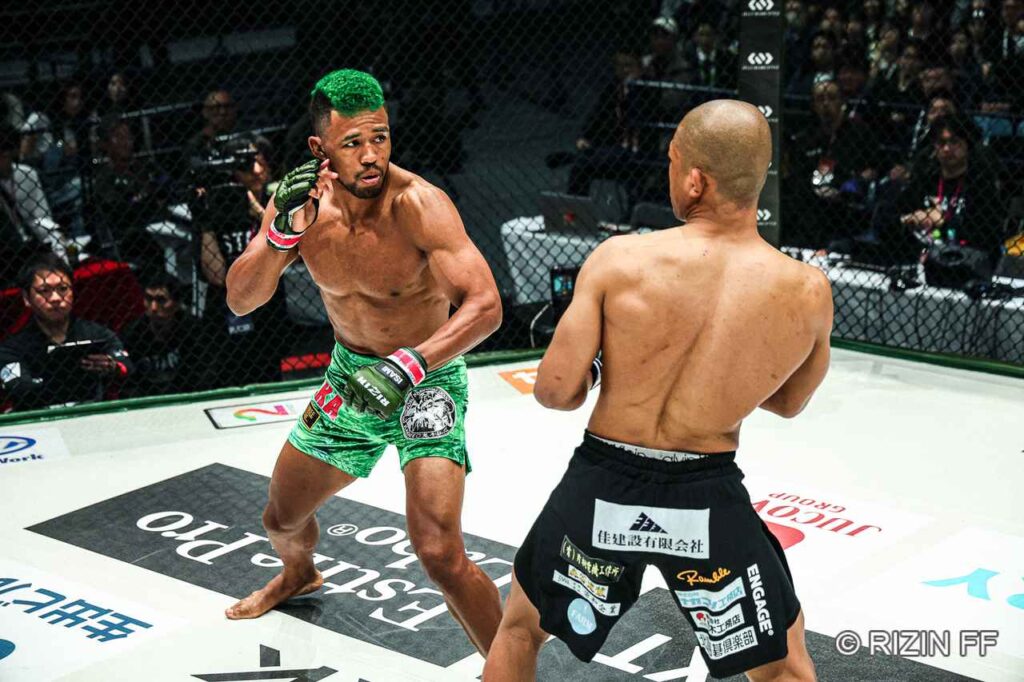 【試合結果】RIZIN LANDMARK 14 in SENDAI 第5試合/“ブラックパンサー”ベイノア vs. 芳賀ビラル海 【試合結果】RIZIN LANDMARK 14 in SENDAI 第5試合/“ブラックパンサー”ベイノア vs. 芳賀ビラル海