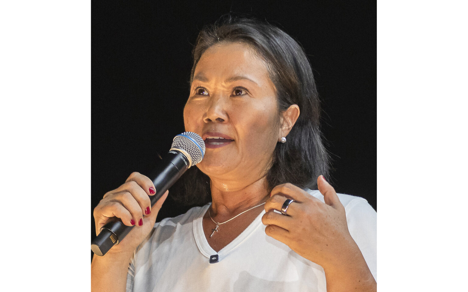 Comunidade nipo-peruana se divide entre apoio e preocupação em relação a Keiko nas eleições presidenciais ボリビア、コロンビア、ペルー混迷=現職敗北の連鎖が示す南米の危機=ポストパンデミックの政治力学