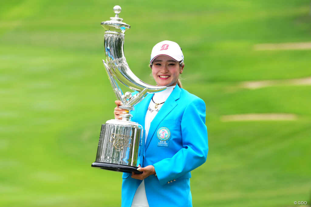 桑木志帆が今季2勝目&全英切符 1打差2位の永井花奈も初メジャーへ – GDOゴルフニュース 桑木志帆が今季2勝目&全英切符 1打差2位の永井花奈も初メジャーへ