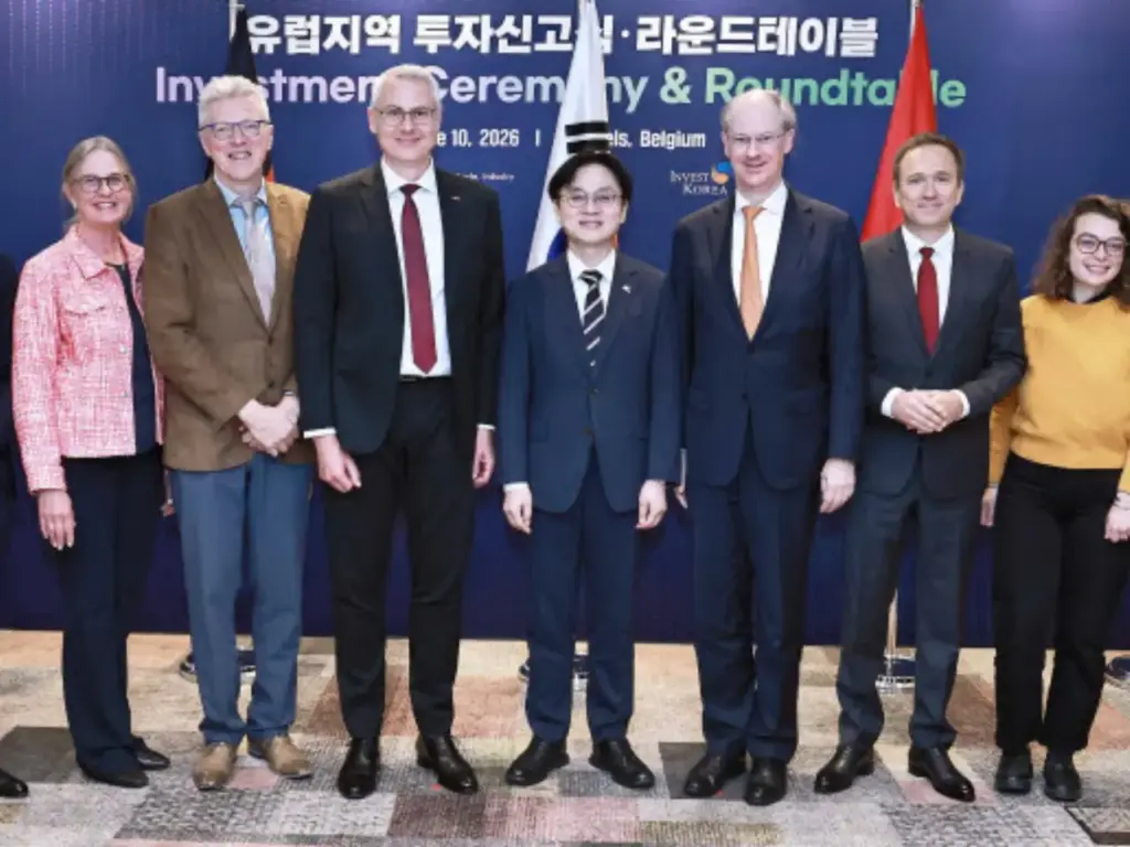 李大統領の訪欧を機にEU企業4社から2500億ウォンの投資誘致=韓国 | wowKorea(ワウコリア) 李大統領の訪欧を機にEU企業4社から2500億ウォンの投資誘致=韓国 | wowKorea(ワウコリア)