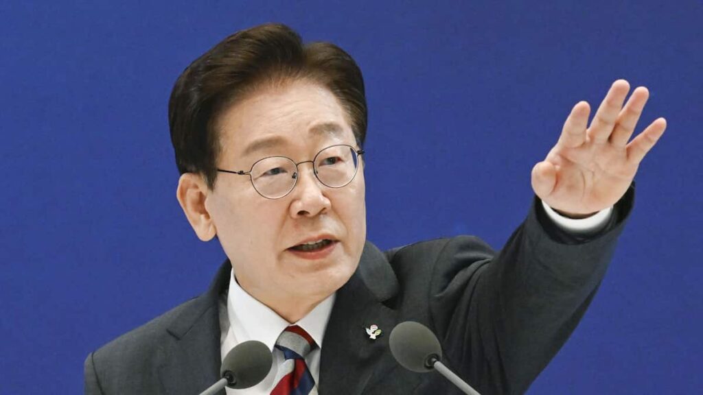 「指揮官が無能」韓国大統領がW杯1次リーグ敗退に異例の苦言 政争にも飛び火 - 産経ニュース