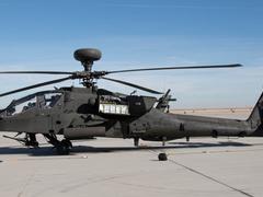AH-64Dアパッチ・ロングボウのコックピットに座ってみた | Business Insider Japan