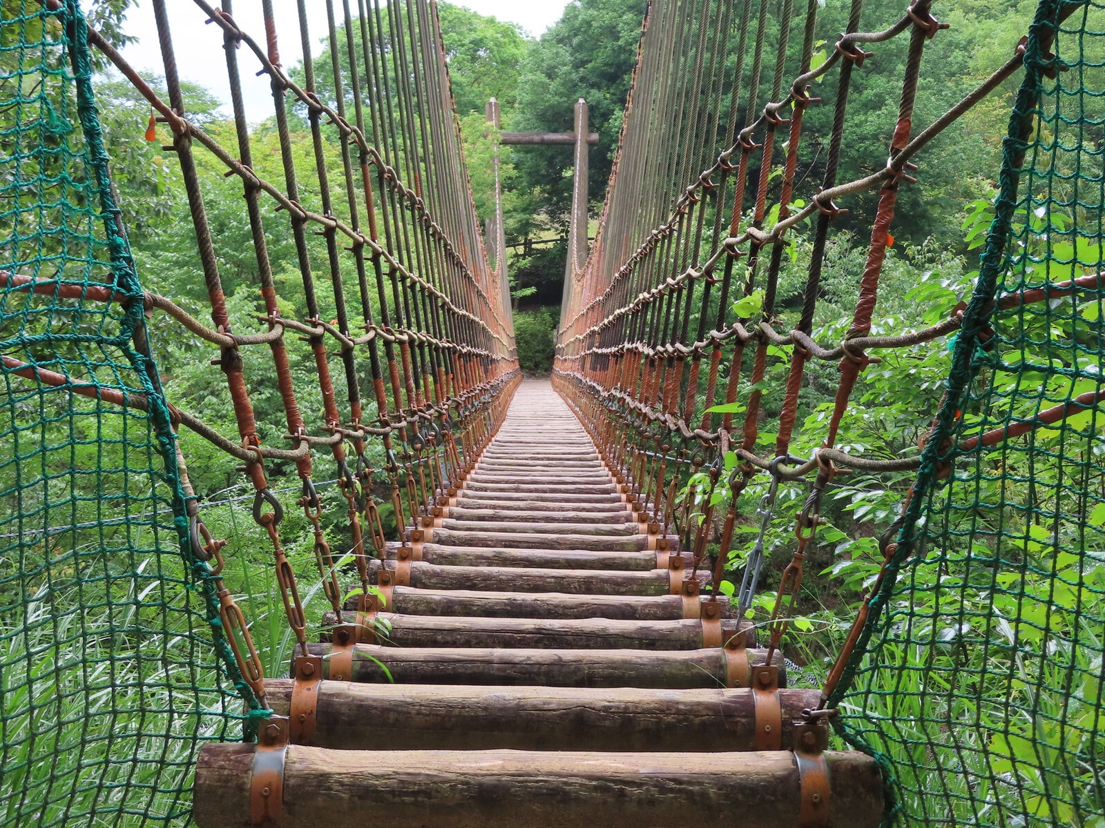 広島市森林公園の「ワンパク橋」