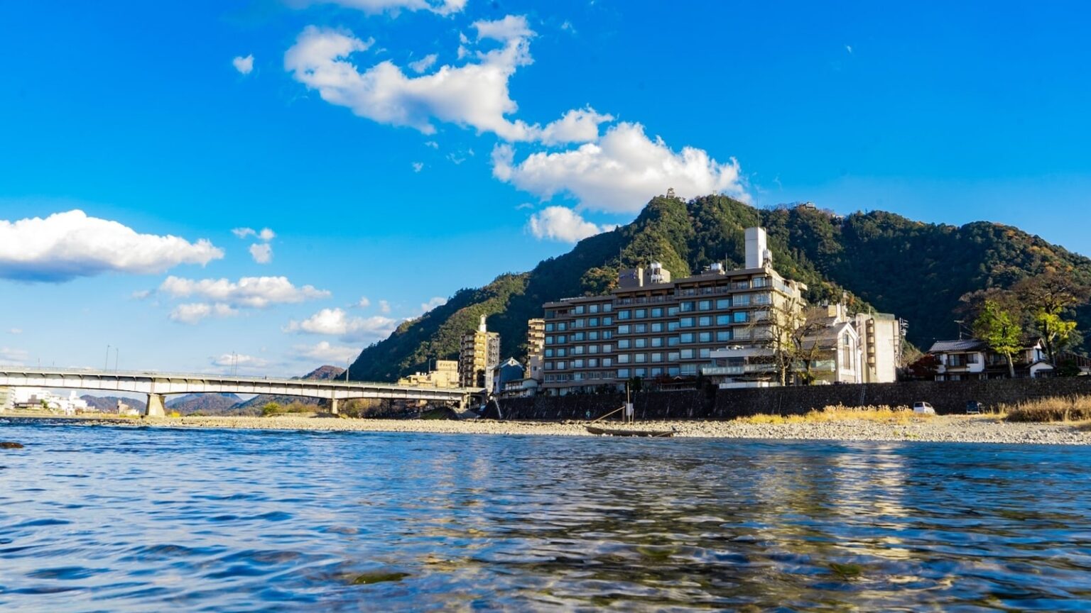 【岐阜県】大人の休日を静かに彩る。満足度の高さで選ぶ「一度は泊まりたいホテル」3選 – All About ニュース 【岐阜県】大人の休日を静かに彩る。満足度の高さで選ぶ「一度は泊まりたいホテル」3選 - All About ニュース