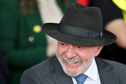 Lula jokes he is thinking of 'signing Messi' for Brazil