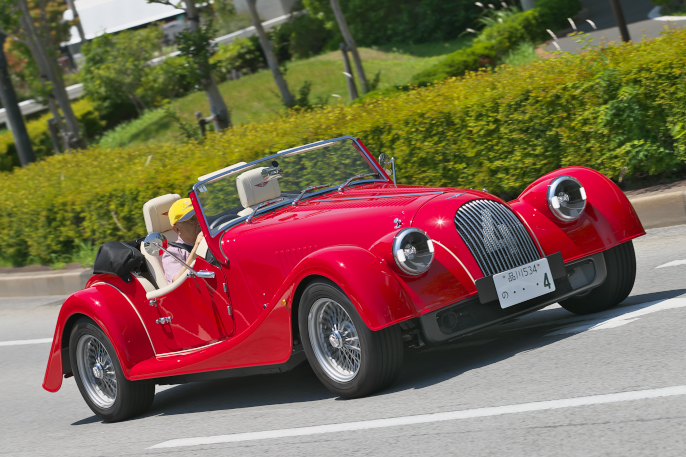 モーガン/モーガン プラス フォー オートマチック|現代に生き続ける英国流スポーツカー。2シーターオープンの神髄に触れる【石川真禧照の名車を利く】 | サライ.jp|小学館の雑誌『サライ』公式サイト モーガン/モーガン プラス フォー オートマチック|現代に生き続ける英国流スポーツカー。2シーターオープンの神髄に触れる【石川真禧照の名車を利く】 | サライ.jp|小学館の雑誌『サライ』公式サイト