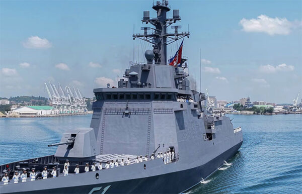 “北朝鮮史上最大”ミサイル駆逐艦「崔賢」就役へ！ 姉妹艦は進水式を失敗して“横転”した艦として有名？ - carview!