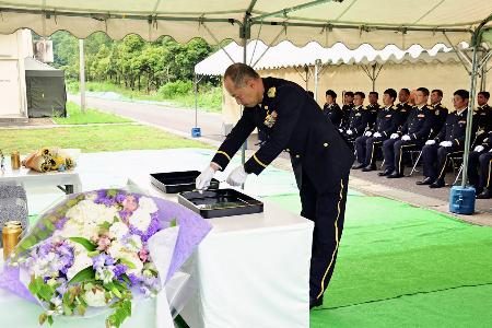 陸自小銃発射3年で追悼式 岐阜、隊員2人死亡