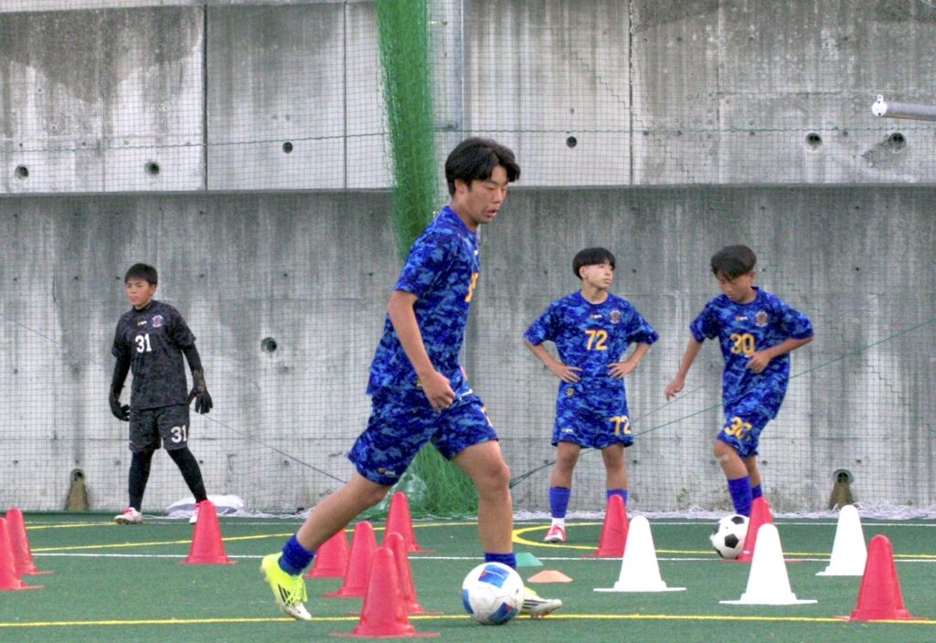 スマイスセレソングループ 「アシスト24フィールド」開設 大分市明野北で人工芝のフットサル場 【大分県】 | オー!エス! OITA SPORTS スマイスセレソングループ 「アシスト24フィールド」開設 大分市明野北で人工芝のフットサル場 【大分県】