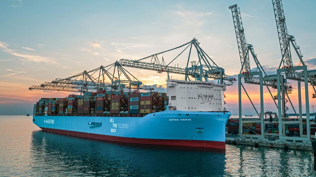 Connecting North Europe, Italy, and Egypt | SLA