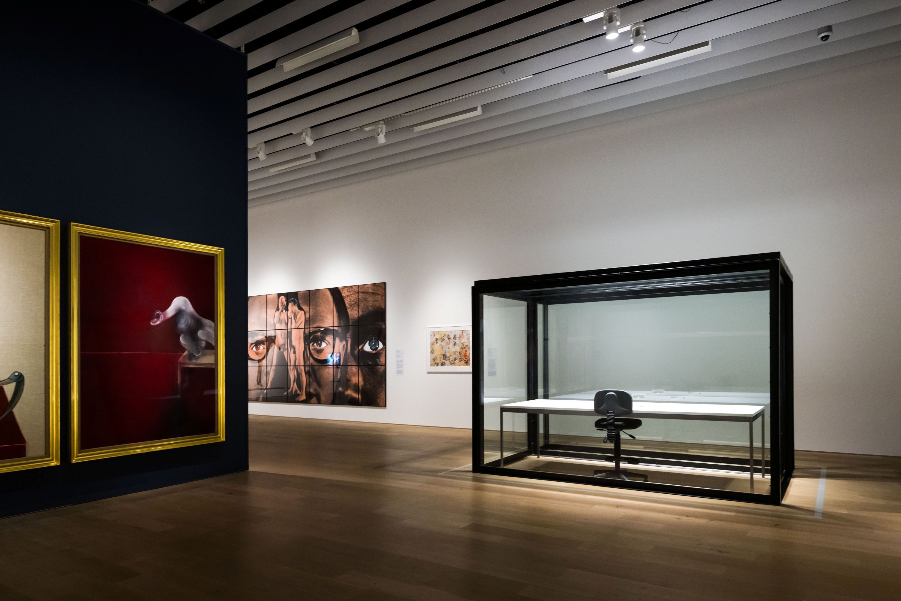 『テート美術館 ー YBA&BEYOND 世界を変えた90s英国アート』京都市京セラ美術館、2026年、展示風景
