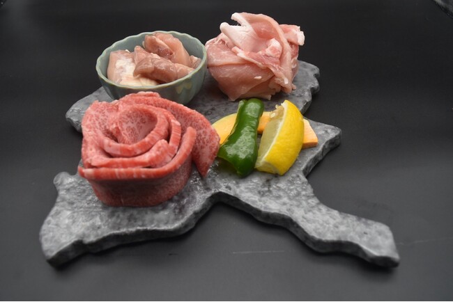 群馬の“肉文化”を一皿で伝える。太田市の焼肉 真壁が6月10日、「群馬畜産盛り合わせ」の提供を開始 – 毎日キレイ 群馬の“肉文化”を一皿で伝える。太田市の焼肉 真壁が6月10日、「群馬畜産盛り合わせ」の提供を開始 - 毎日キレイ