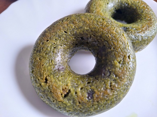 富山市高内にオープンしたアレルギーフリー・グルテンフリーの焼きドーナツ専門店『Ring Ring Donuts(リンリンドーナツ)』でドーナツ買って食べてみた。 : とやま速報 リンリンドーナツ食レポ1