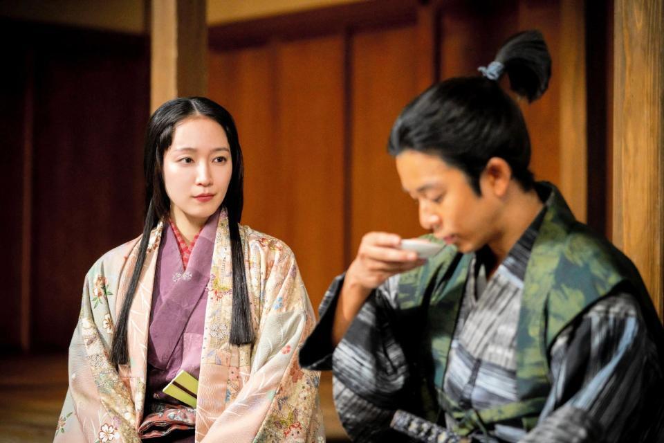 「本当に美人でビビった」「やめて!」【豊臣兄弟】戦国屈指の悲劇の犠牲者→絶世美女が現れ騒然 あと2年「うわああああ」「登場だけでフラグ」「出てきた」描くのか? – デイリースポーツ 「本当に美人でビビった」「やめて!」【豊臣兄弟】戦国屈指の悲劇の犠牲者→絶世美女が現れ騒然 あと2年「うわああああ」「登場だけでフラグ」「出てきた」描くのか? - デイリースポーツ