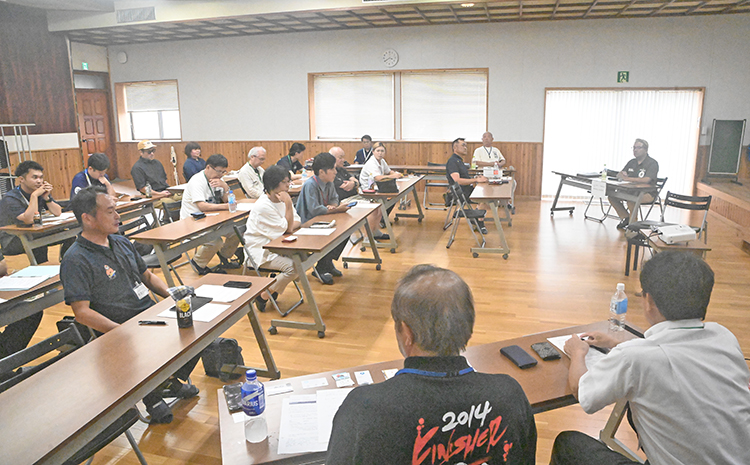 ＫＡＧＯＳＨＩＭＡ熱闘会議 – 奄美新聞