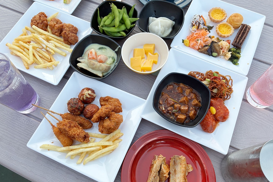 料理は27種類を用意