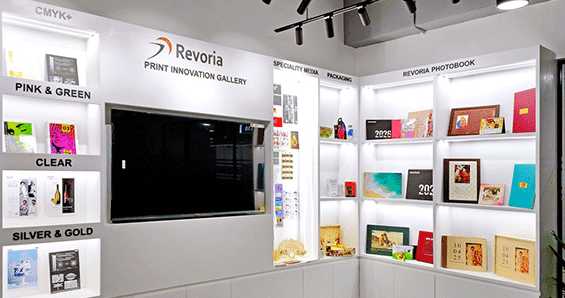 富士フイルムBI インドに新拠点「Revoria Experience Center」を開設 特殊トナー活用や人材育成で高付加価値印刷ビジネスを支援 富士フイルムBI インドに新拠点「Revoria Experience Center」を開設 特殊トナー活用や人材育成で高付加価値印刷ビジネスを支援