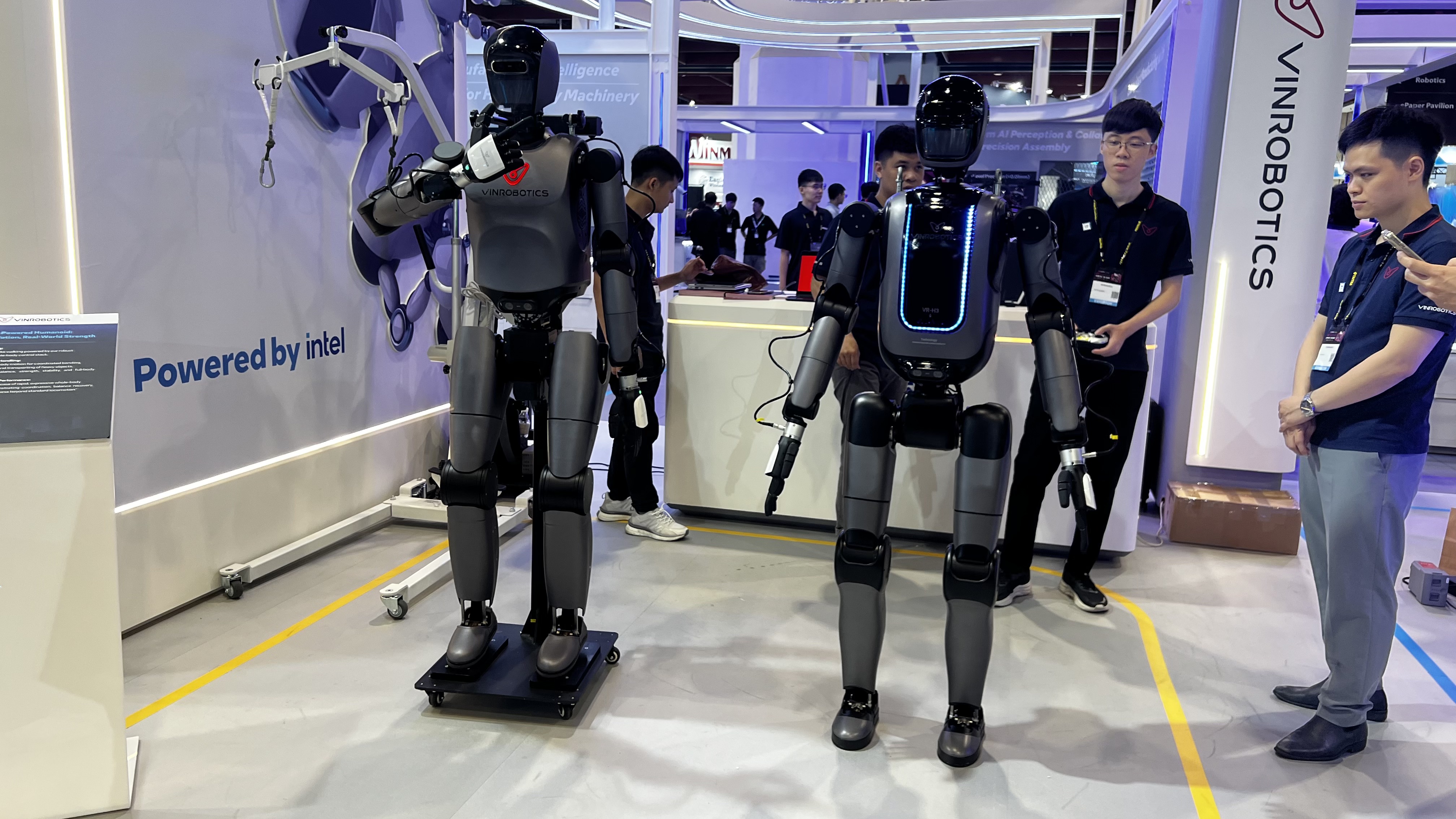 今年のロボット展示エリアは展示ホール1号館に独立展開。センサー、モーター、減速機からシステムインテグレーションまで、完全な産業チェーンが一堂に集まった。