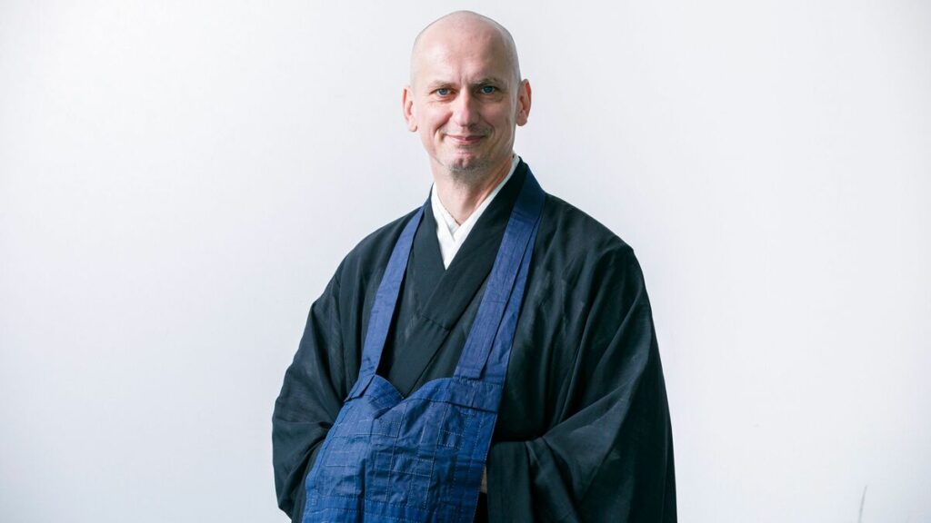 頑張らない人生を生きてほしい…日本で出家したドイツ人僧侶が「人生はクソゲーである」と断言するワケ | PRESIDENT Online(プレジデントオンライン) 頑張らない人生を生きてほしい…日本で出家したドイツ人僧侶が「人生はクソゲーである」と断言するワケ | PRESIDENT Online(プレジデントオンライン)