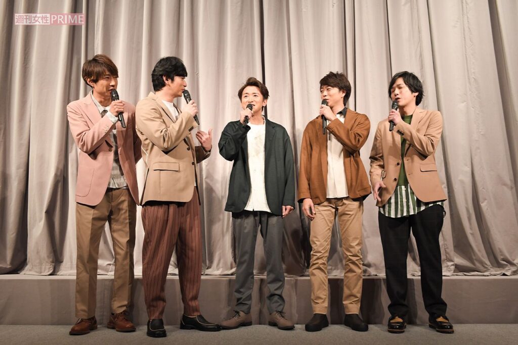 【嵐・独占秘話】大野智だけ不参加の嵐二次会、深夜2時まで二宮和也と相葉雅紀が語った「嵐終了後の自分」 – 週刊女性PRIME 【嵐・独占秘話】大野智だけ不参加の嵐二次会、深夜2時まで二宮和也と相葉雅紀が語った「嵐終了後の自分」 - 週刊女性PRIME