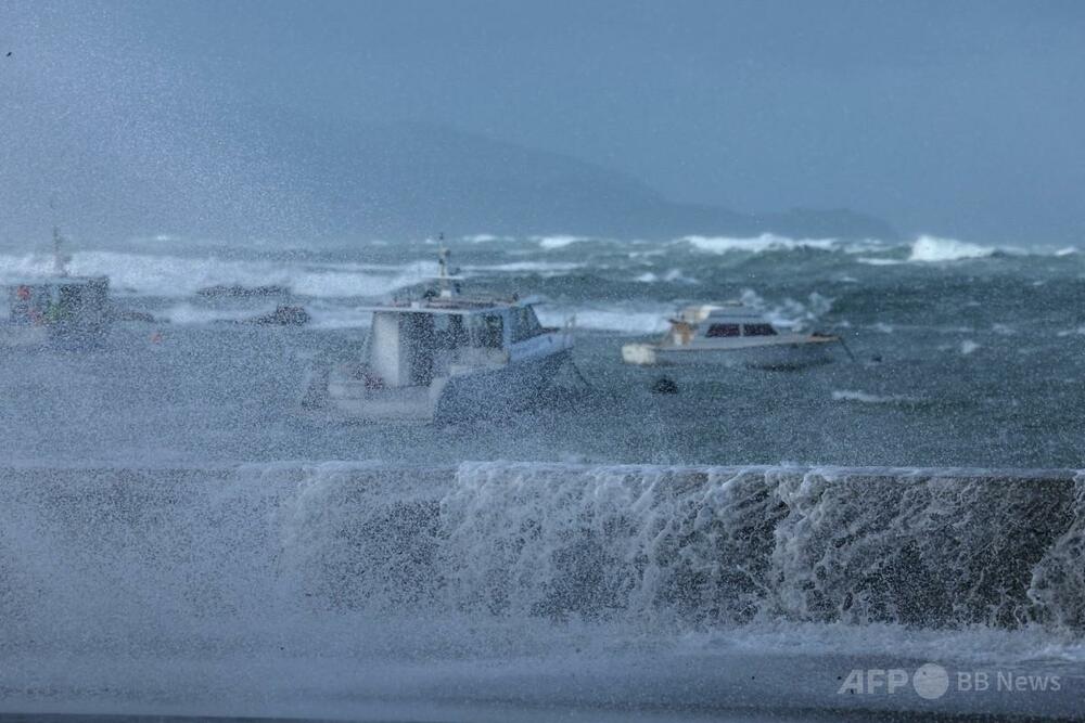 NZ首都に11メートルの高波、住民数百人避難 – AFPBB News NZ首都に11メートルの高波、住民数百人避難 - AFPBB News
