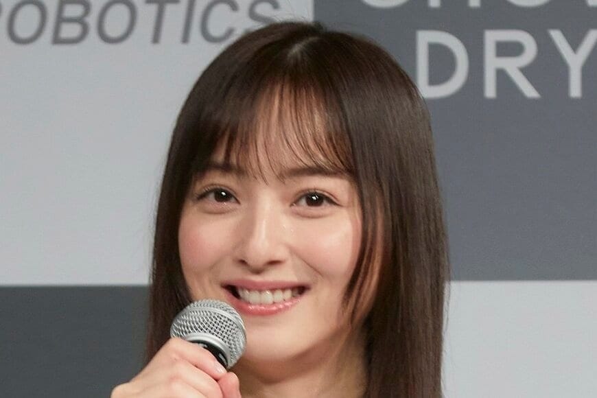 佐々木希 長野に山菜採りへ！「飾らない姿が最高」「美の秘訣だね」と反響。友人家族とツアーに参加