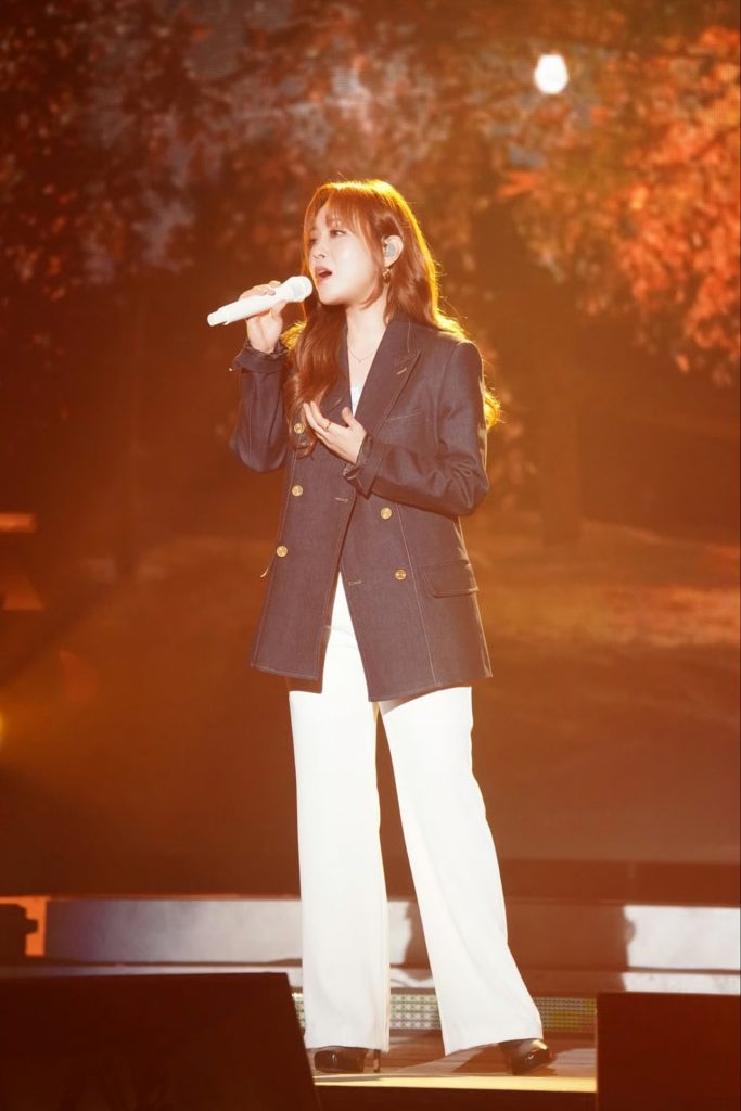 (c)STARNEWS