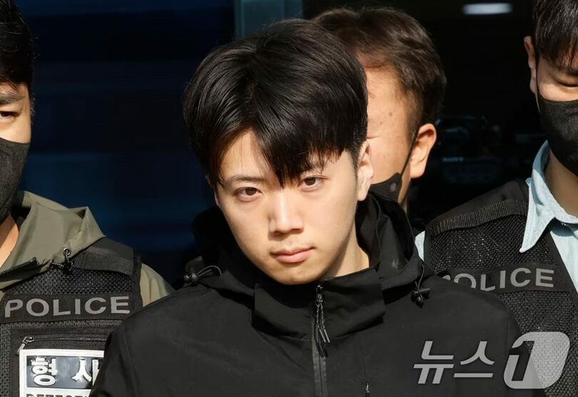 14日午前に光州西部警察署から検察へ送致されるチャン・ユンギ被告(c)news1