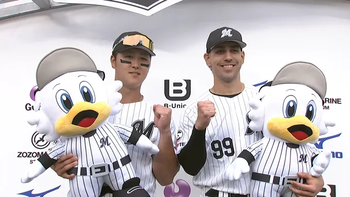 Chiba Lotte Marines gana gracias a una lluvia de victoria/partido ganado, incluyendo jonrón de Soto, finalizando la serie interligas con un porcentaje de victorias de .625 | La Liga del Pacífico Chiba Lotte Marines ・ Koki Yamaguchi (izquierda) y Soto (derecha) © Persol La Liga del Pacífico TV