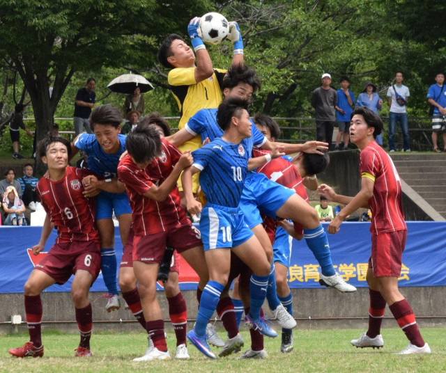 畝傍、51年ぶり頂点　延長戦制し奈良育英にリベンジ - サッカーの全国高校総合体育大会奈良県予選