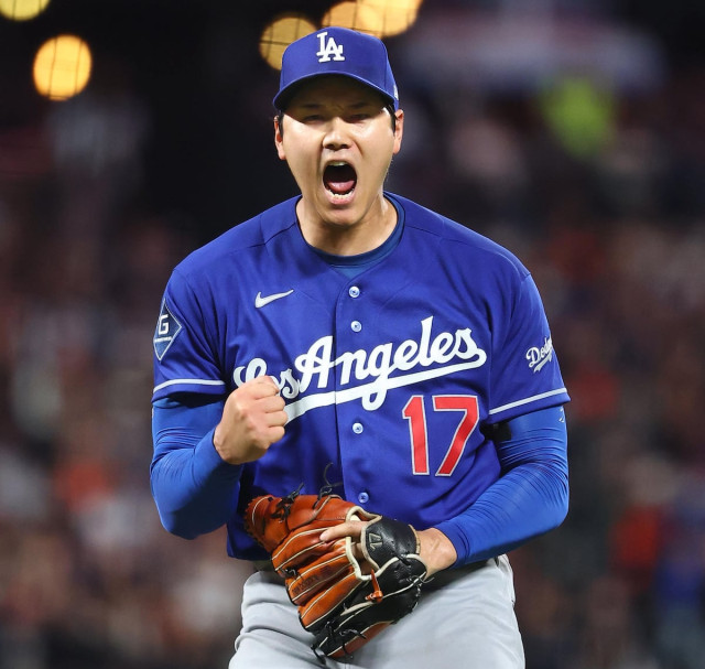 MLB 大谷翔平〝世界一美しい球場〟で初登板 リアル二刀流で25歳捕手と今季初コンビ 7回完了で規定投球回到達 3戦ぶり12号出るか – dメニューニュース MLB 大谷翔平〝世界一美しい球場〟で初登板 リアル二刀流で25歳捕手と今季初コンビ 7回完了で規定投球回到達 3戦ぶり12号出るか
